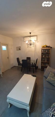 דירת גן, קיבוץ גלויות 45, ניצנה, בת ים