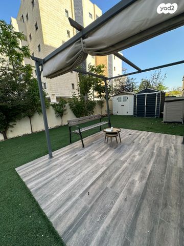 יחידת דיור, עפרה חזה 7, משכנות האומנים, קרית מוצקין