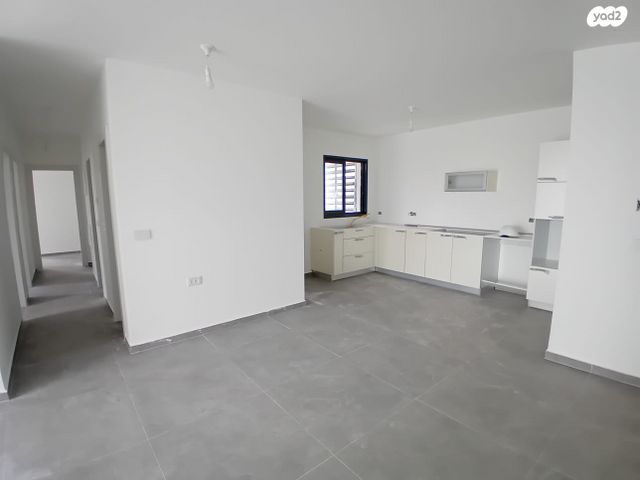 דירה, הגפן 1, כרמי הנדיב, אחוזת רוטנר, קרית מלאכי