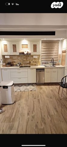 בית פרטי/ קוטג', דקל 4, נווה זית, לוד