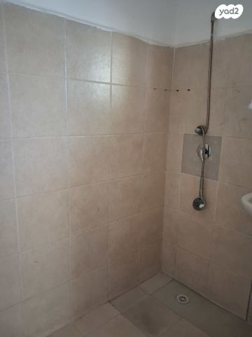 דירה, החשמל 57, נווה פז, חיפה