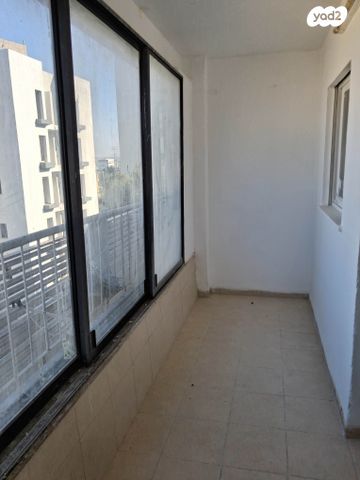 דירה, החשמל 57, נווה פז, חיפה