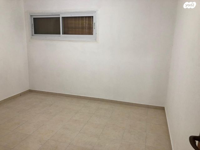 שדרות הרצל 114