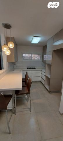 פסח חברוני 118