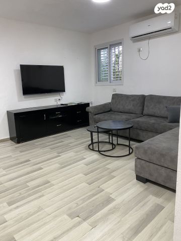 דירה, מבצע סיני 33, רמת יוסף, בת ים