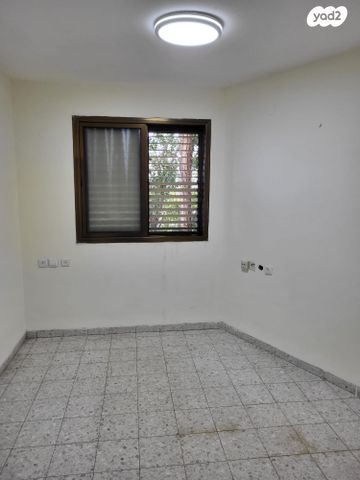 דירה, אילנות 5, רמת יקנעם, יקנעם עילית