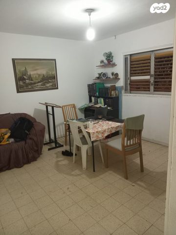 דירה, רחבת הרא"ש 8, שכונה י"א, באר שבע