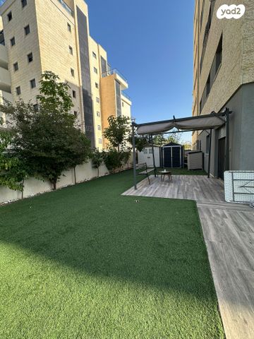 יחידת דיור, עפרה חזה 7, משכנות האומנים, קרית מוצקין