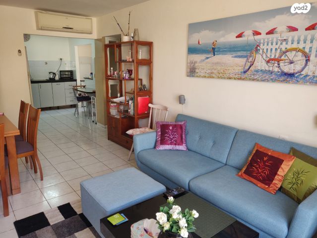 דירה, אצ"ל 23, שז"ר / דקר, טירת כרמל