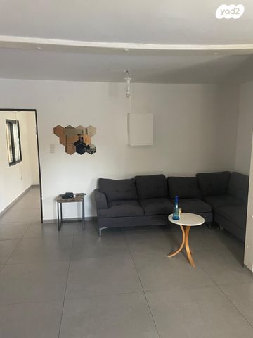 בית פרטי/ קוטג', תרי עשר 5, קפלן, בנה ביתך, כפר סבא