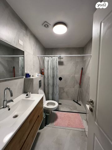 דירה, בורוכוב 1, קרית היובל, ירושלים