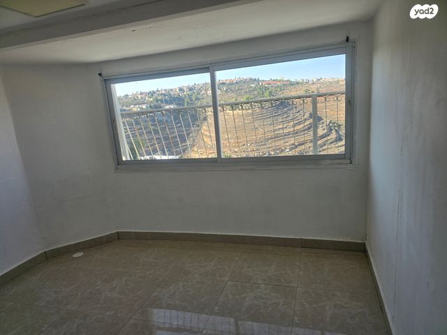 יחידת דיור, לבונה 16, קרית יערים, גבעת זאב