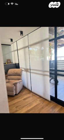 בית פרטי/ קוטג', דקל 4, נווה זית, לוד