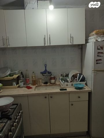 דירה, רחבת הרא"ש 8, שכונה י"א, באר שבע