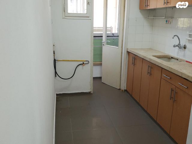 דירה, צה"ל 57, המיסדים, כרמיאל