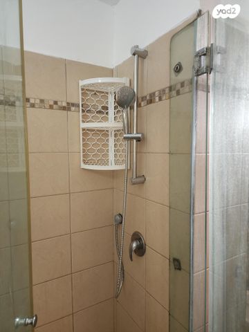 דירה, עצמון 16, צפונית / רסקו, נצרת עילית / נוף הגליל