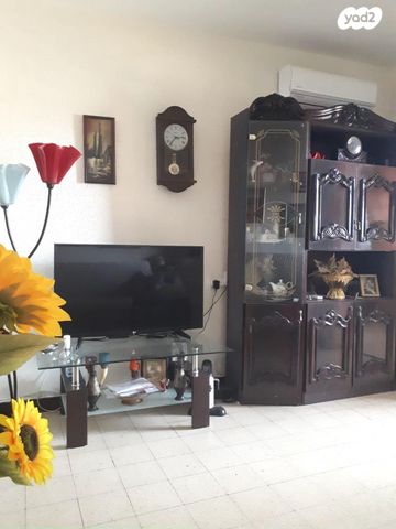 דירה, שדרות דגניה 40, קרית חיים מערבית, חיפה