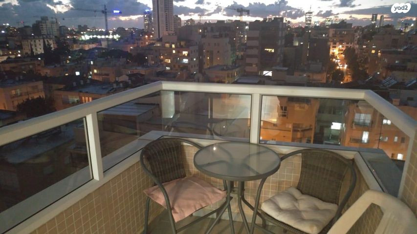 דירה, תרצה 32, מרום נווה, רמת יצחק, רמת גן