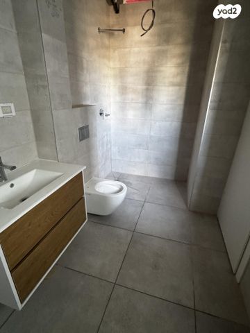 דירה, הכלניות 20, כלניות, טירת כרמל