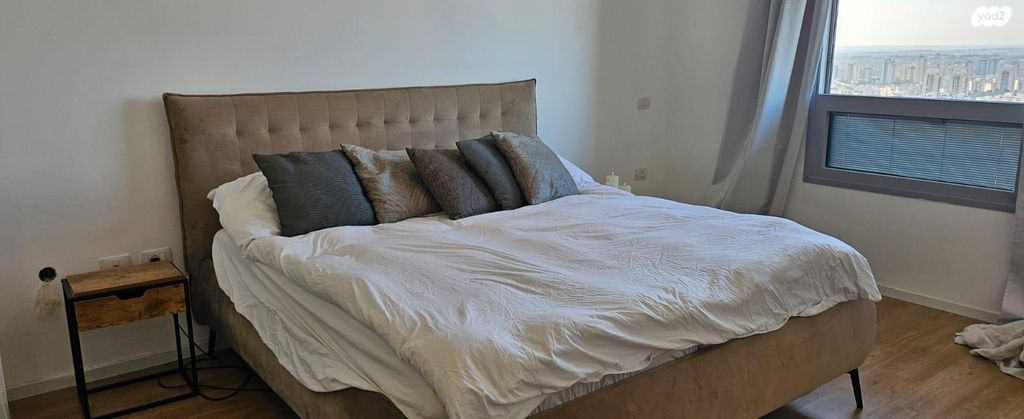 דירה, שדרות ירושלים 16, הקריה מע"ר, אשדוד