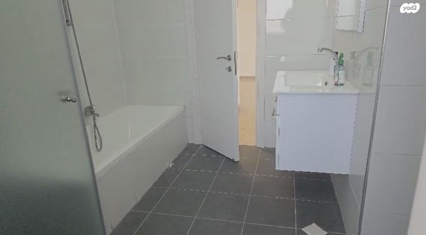 דירה, ציון בהלול 24, שיכון עובדים, טבריה