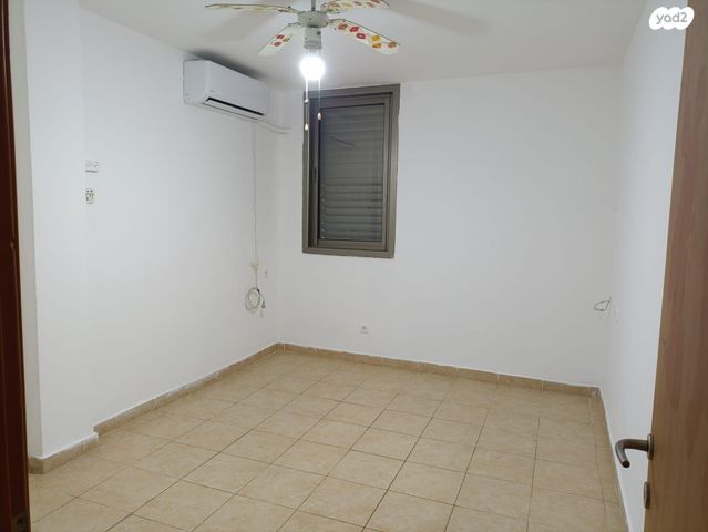 דירה, קרן היסוד 20, רובע ד', אשדוד