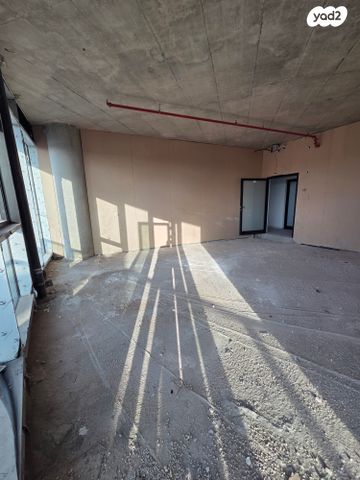 משרדים, האסיף 19, שאר העיר, בנימינה גבעת עדה