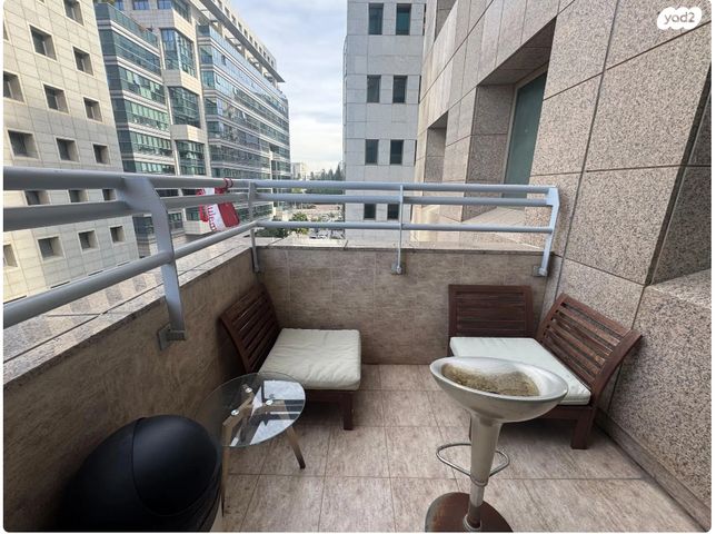 משרדים, תובל 11, בורסה, רמת גן