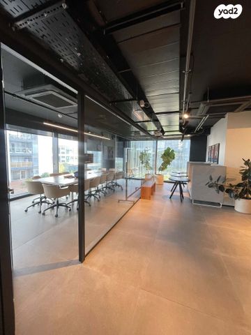 משרדים, דרך מנחם בגין 144, מונטיפיורי, הרכבת, תל אביב יפו