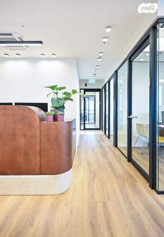 משרדים, פאול גרונינגר 4, מב"ת מערב, אזור תעשייה חדש, ראשון לציון