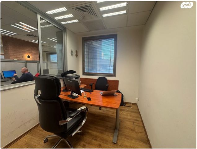 משרדים, תובל 11, בורסה, רמת גן