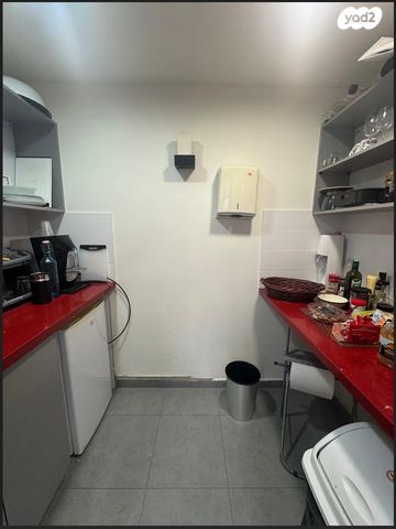 משרדים, תובל 11, בורסה, רמת גן