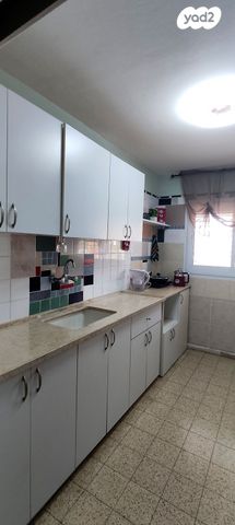 דירה, הקנאים, לבאות, ערד