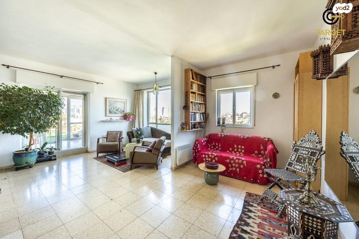 גג/ פנטהאוז, הארזים 16, בית הכרם, רמת בית הכרם, ירושלים