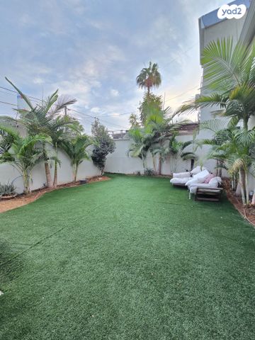 דו משפחתי, דוד רמז, קרית אלון, פתח תקווה