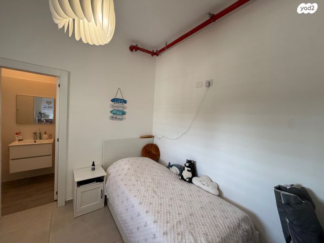 דירה, עמישב 1, חברת חשמל, גבעתיים