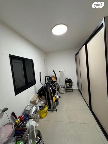 דירה, הנעורים 3, גן רש"ל, הרצליה