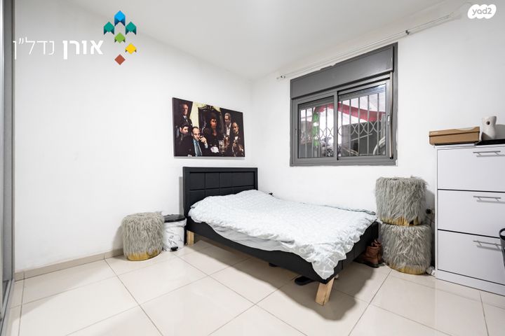 דירת גן, אהרון מזיא, שעריים, רחובות