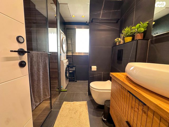 דירת גן, רעננה