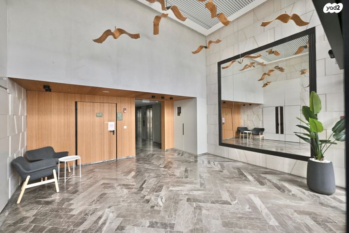 דירה, רועי קליין, קרית קריניצי, רמת גן