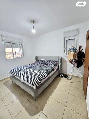 דירה, הצופים, נעורים, ראשון לציון