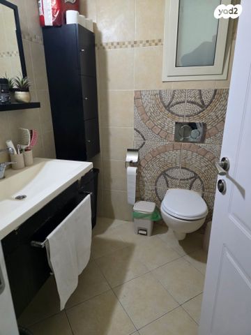 דירה, דוד המלך 23, מלכי ישראל, קרית גת