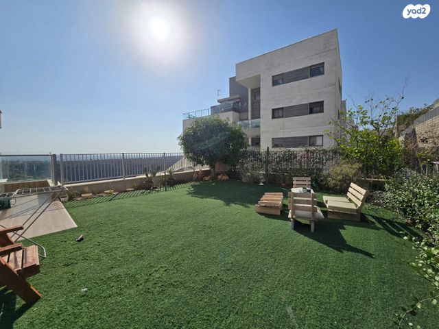 דירת גן, נגב, גבעת טל, אלפי מנשה