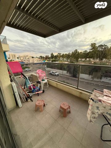 דירה, שדרות קק"ל 10, המחנה הצבאי, קרית מלאכי