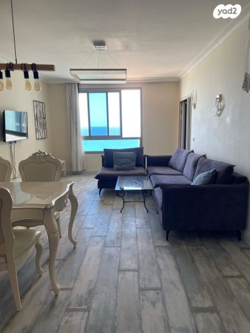 דירה, דוד אלעזר 10, חוף הכרמל, חיפה