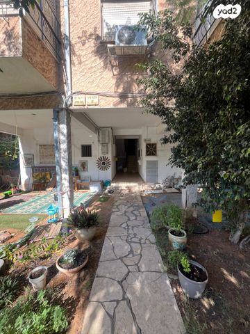 דירה, חיבת ציון 37, שכונת הלל, רמת גן