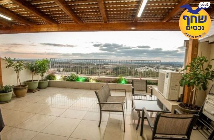 גג/ פנטהאוז, רבי יוסי בן קיסמא, אלעד, אלעד