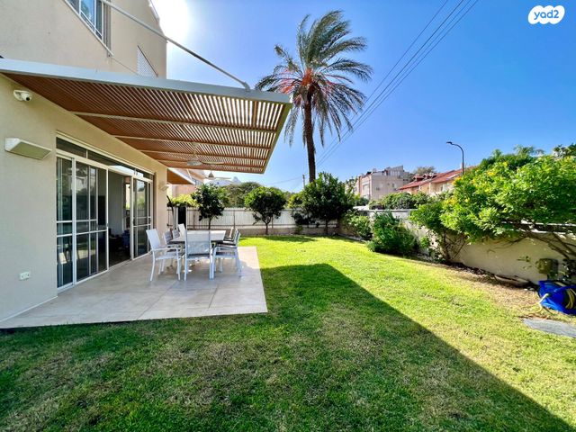 בית פרטי/ קוטג', המלכים, עין התכלת, נתניה