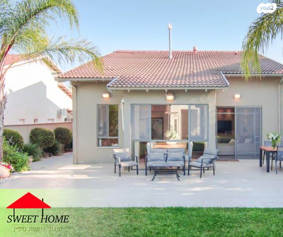 בית פרטי/ קוטג', קדימה צורן