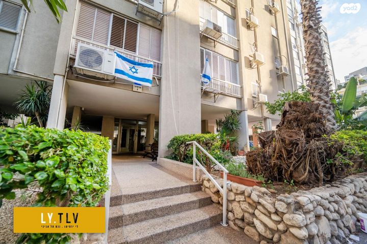 דירה, בנימיני 4, נחלת יצחק, תל אביב יפו